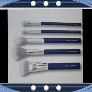 💝NEW Laruce Beauty Cheek & Eye Brush Set